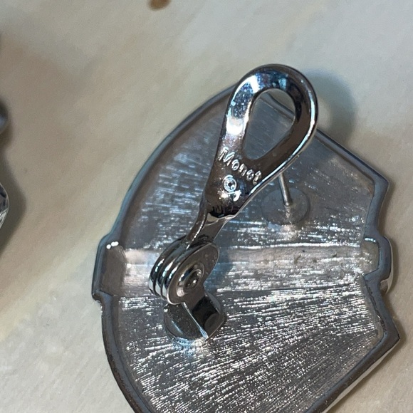 Monet Silvertone pierced earring - Picture 3 of 4